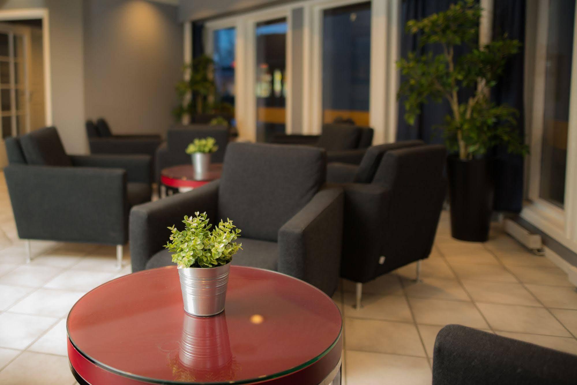 Oppdal Gjestetun Hotell Екстер'єр фото